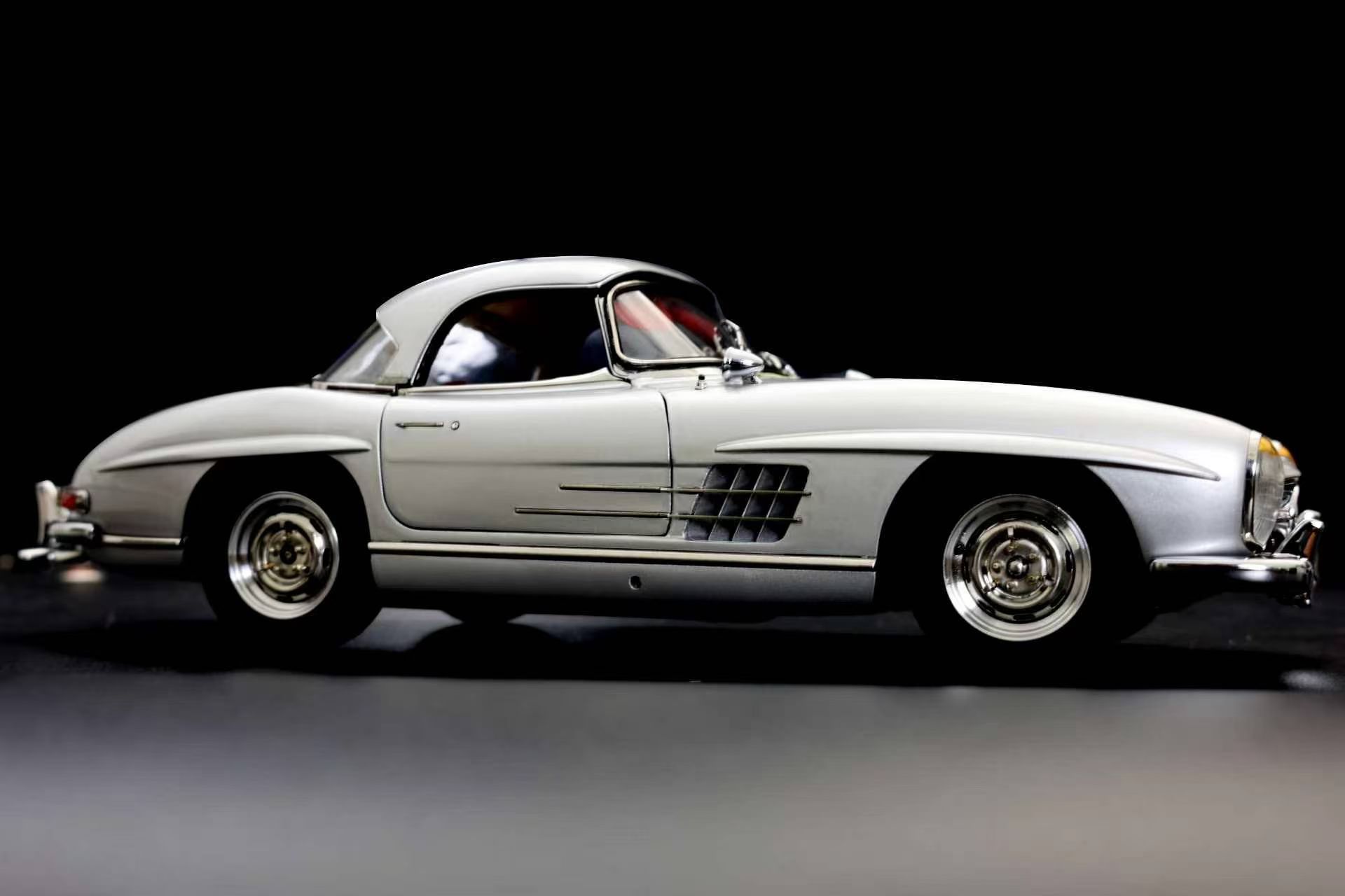 CMC Mercedes-Benz 300 SL, W198, Hardtop, silver